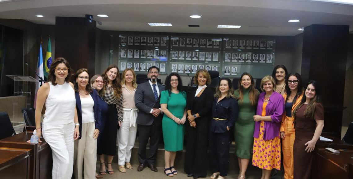 Distrito Federal apresenta práticas de referência no enfrentamento ao feminicídio em evento no Espírito Santo