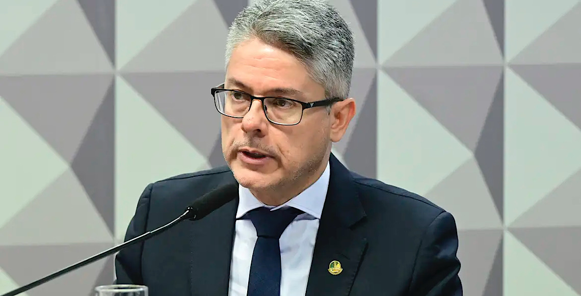 Senado aprova PL Antifacção com penas que podem chegar a 120 anos 