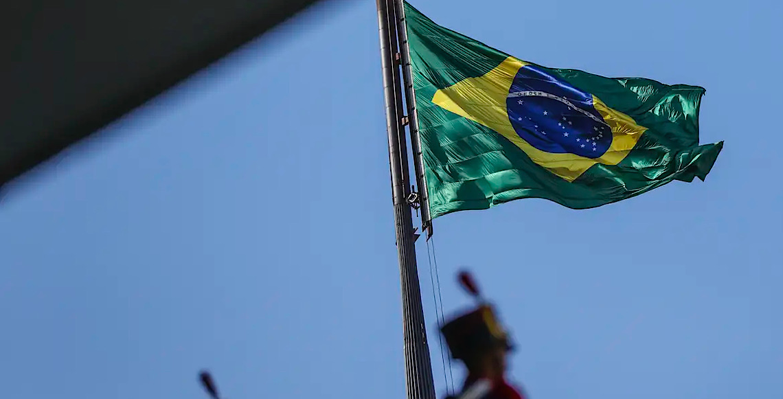 Políticos e autoridades celebram queda da Lei Magnitsky contra Moraes 