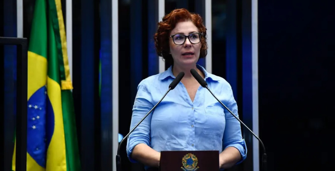 Carla Zambelli renuncia a cargo de deputada, e Motta vai dar posse a suplente