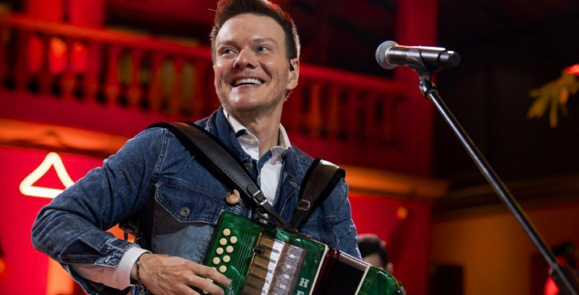 Michel Teló faz show gratuito no Nosso Natal 2025 nesta sexta