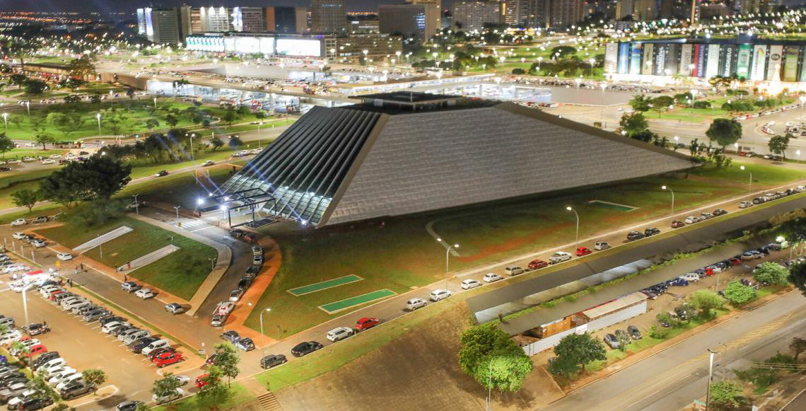 Após um ano de reabertura, Teatro Nacional Claudio Santoro recebeu mais de 100 mil pessoas e quase 150 eventos