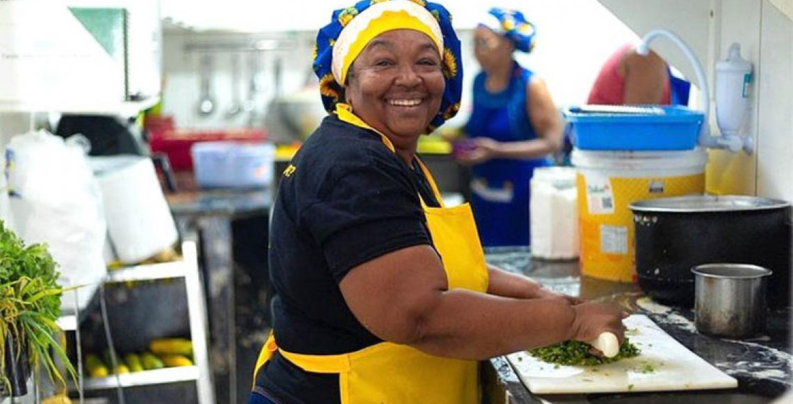 Trabalho, renda, justiça tributária e proteção social: O que tira milhões da pobreza