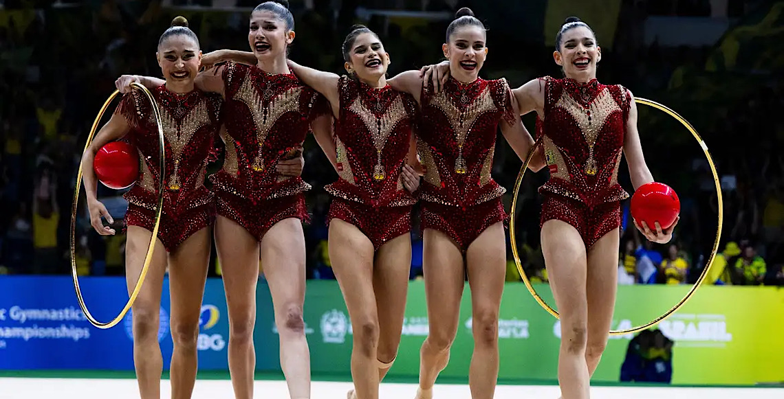 Confederação Brasileira de Ginástica convoca seleção brasileira de GR para o ano de 2026 