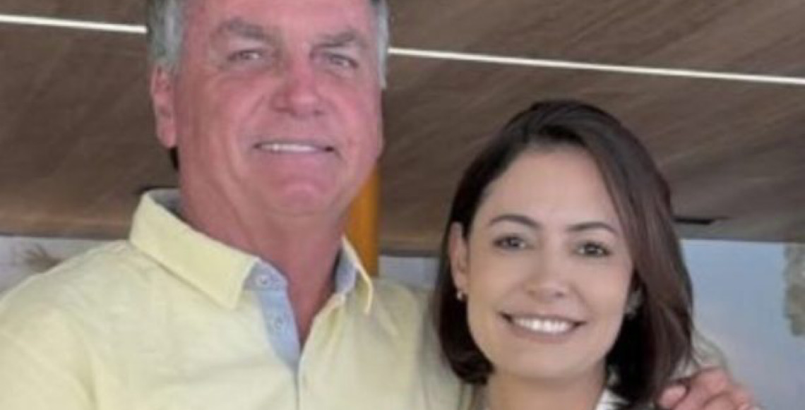 Bolsonaro é submetido a novo procedimento para conter soluços