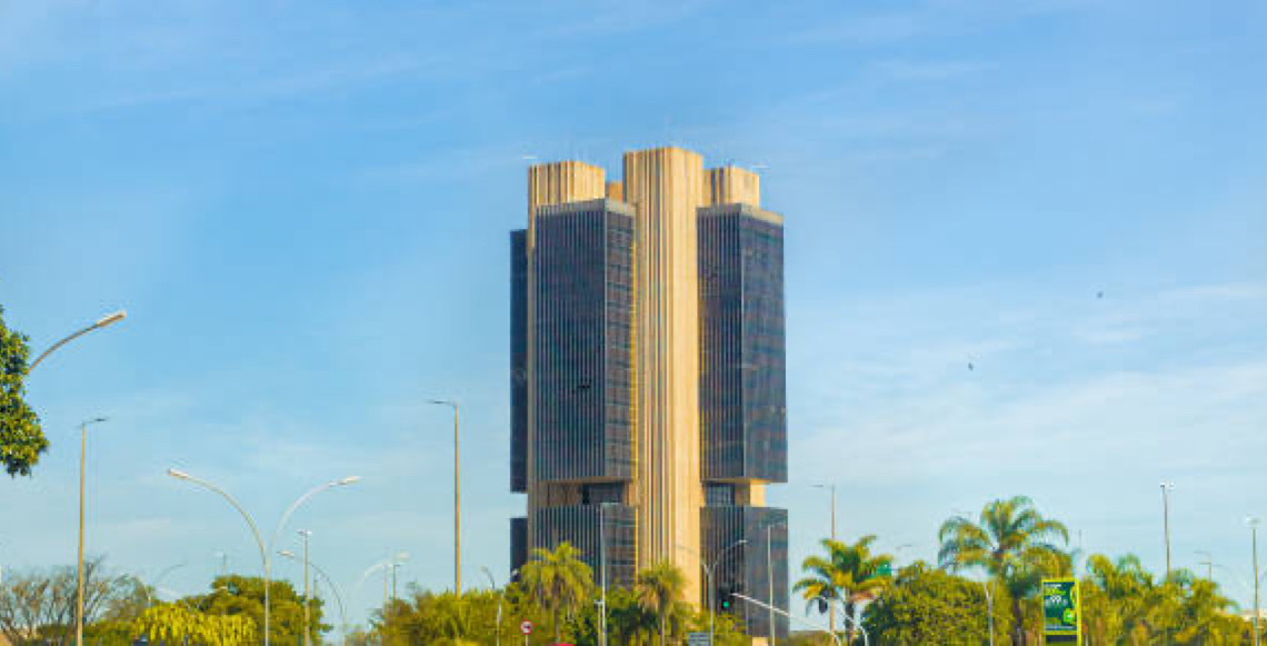 Entidades financeiras defendem atuação do Banco Central no caso Master