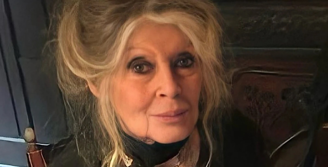 Atriz Brigitte Bardot namorou jogador do Flamengo e pôs Búzios na rota do turismo