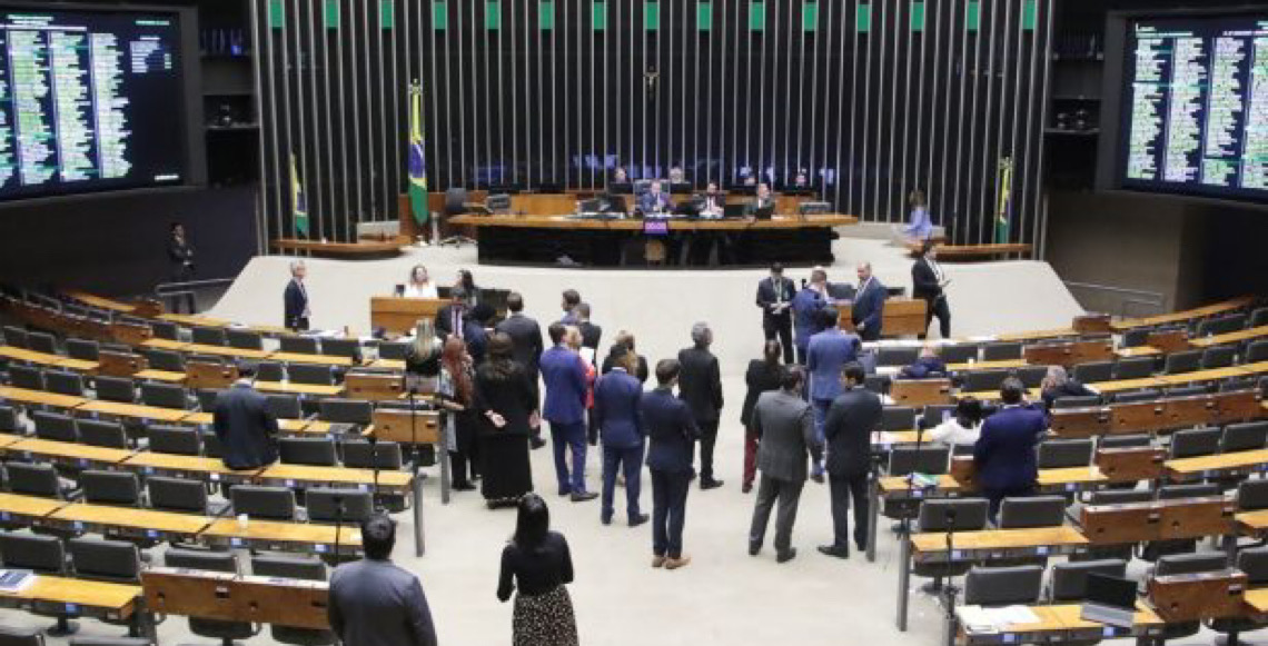 Projetos tentam endurecer crimes enquanto PEC segue parada