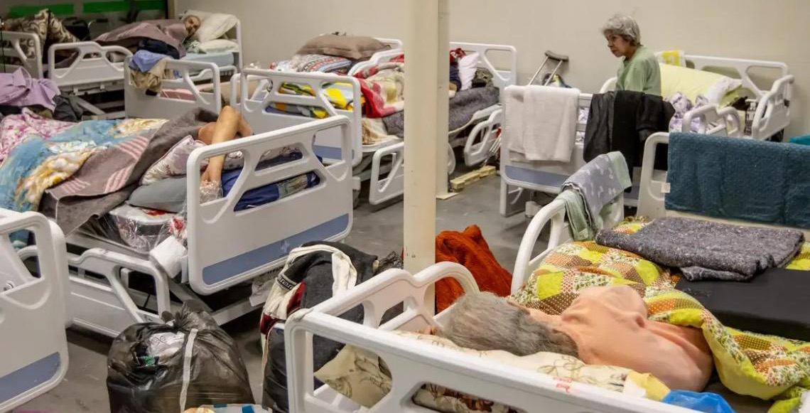 Saúde lança versão atualizada da Caderneta da Pessoa Idosa