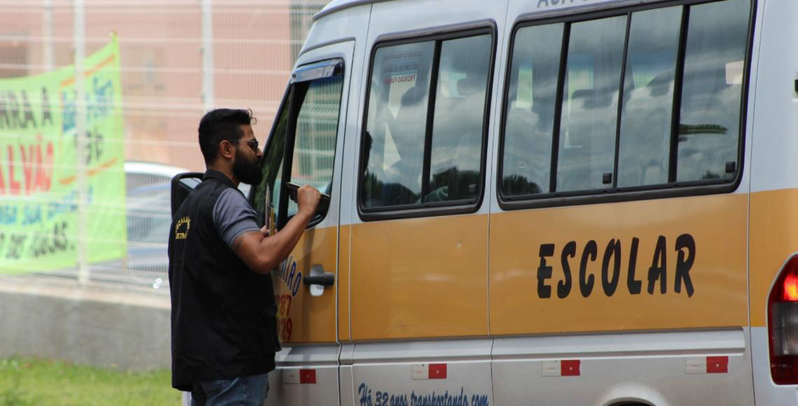 Campanha alerta para cuidados na hora de contratar transporte escolar no Distrito Federal
