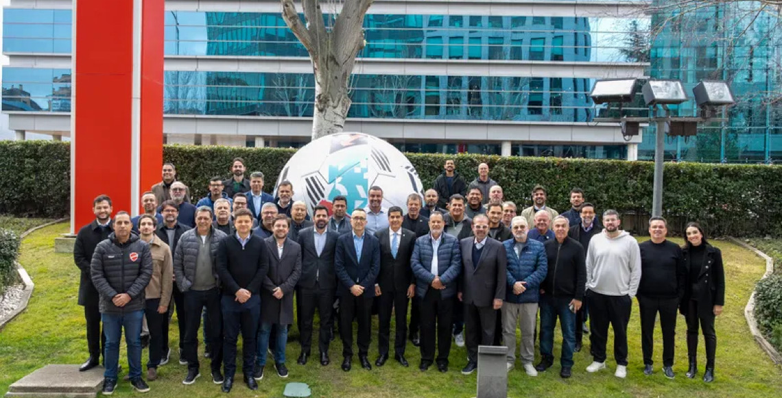 CBF visita LaLiga e estuda modelo de controle econômico do futebol espanhol