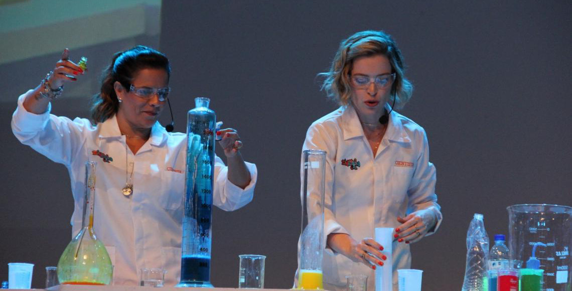 Projeto Ciência na Estrada leva experiências científicas a 12 regiões do Distrito Federal