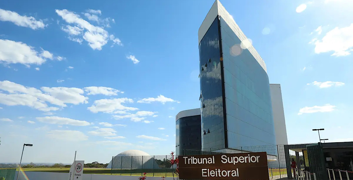 'Atestado de ficha limpa' para políticos, aprovado no Congresso, tem lacunas à espera do TSE