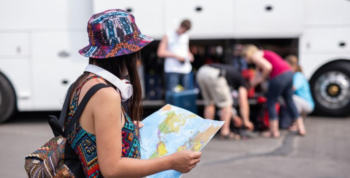 Procura por viagens de ônibus cresce em 2025 e reflete aquecimento do turismo doméstico