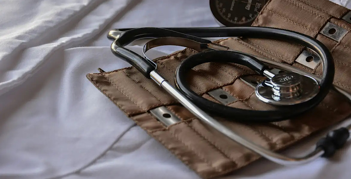 Médicos mal formados colocam pacientes em risco e oneram serviços de saúde