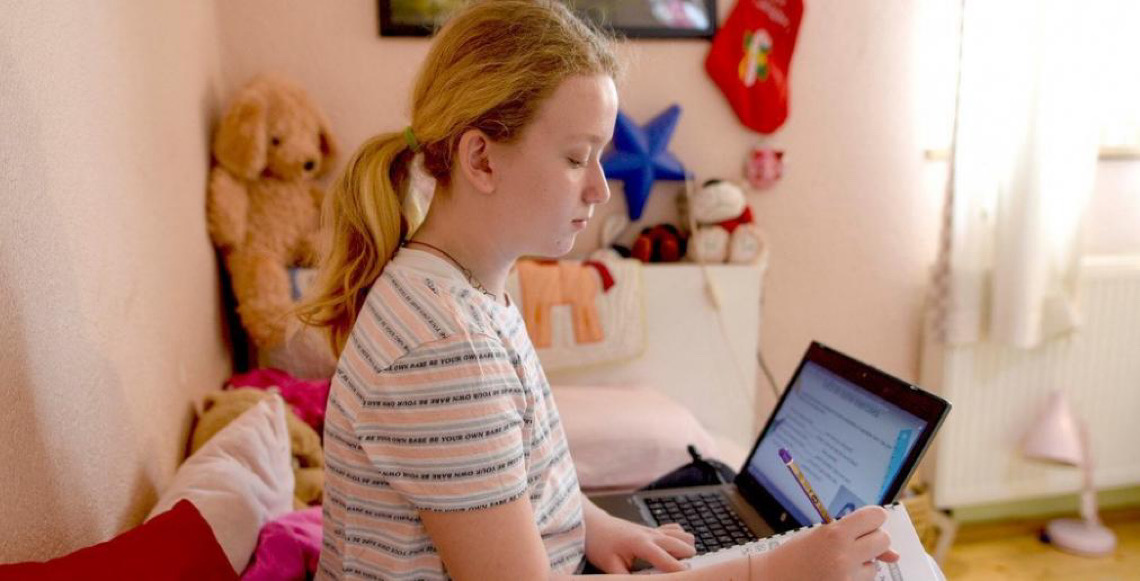 Declaração pede proteção das crianças frente à perigos da IA no ambiente digital