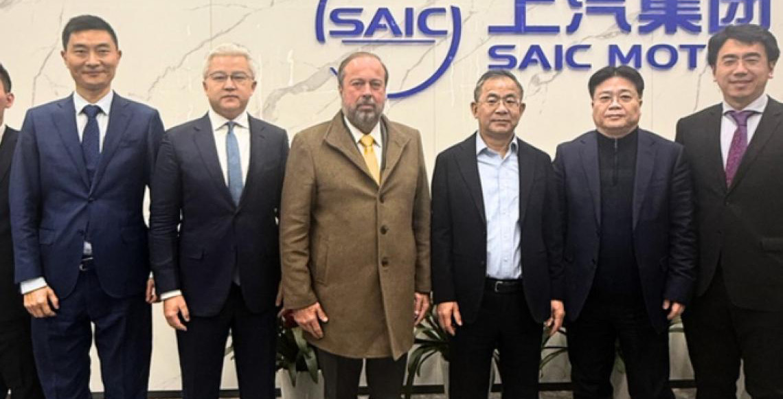 Ministro cobra que montadora chinesa no Brasil invista em infraestrutura de recarga