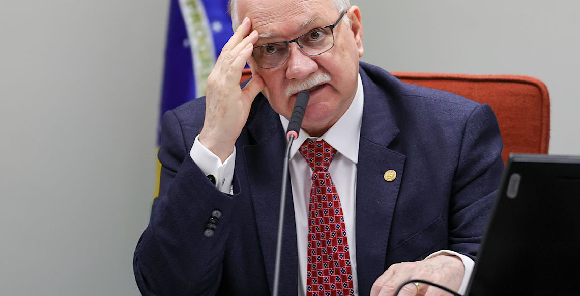 Fachin diz que ministros são perseguidos por seu ofício em tempos de 'erosão democrática'