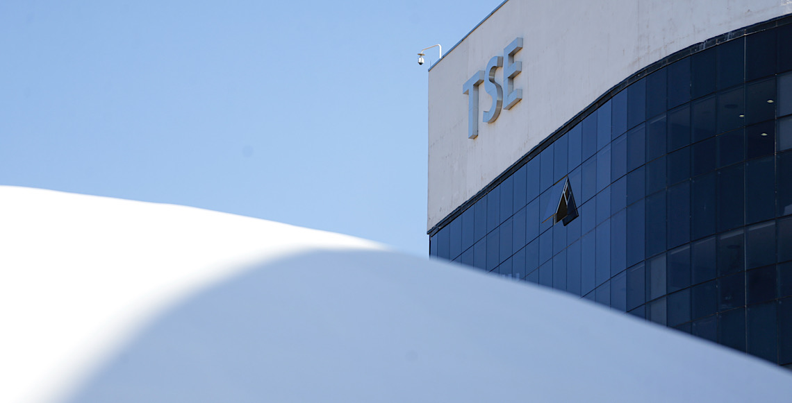 IA e big techs dificultam monitoramento de desinformação nas eleições, dizem parceiros do TSE