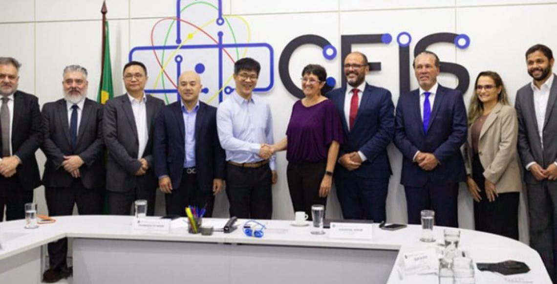 Brasil e China debatem oportunidades para produção de medicamentos e vacinas