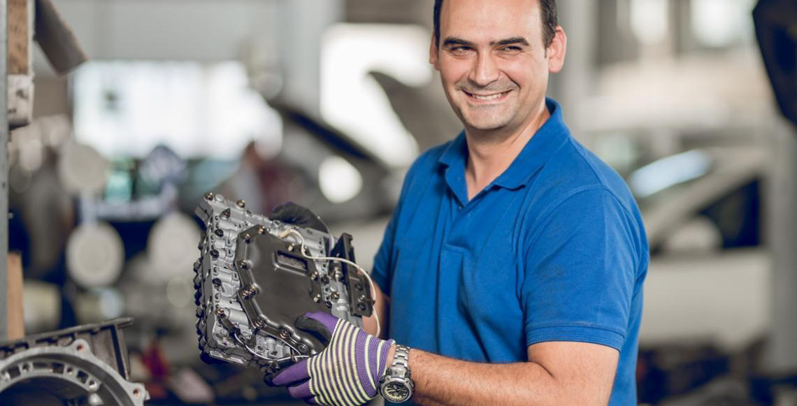 Agências do trabalhador têm vagas com salários de até R$ 4,5 mil nesta segunda