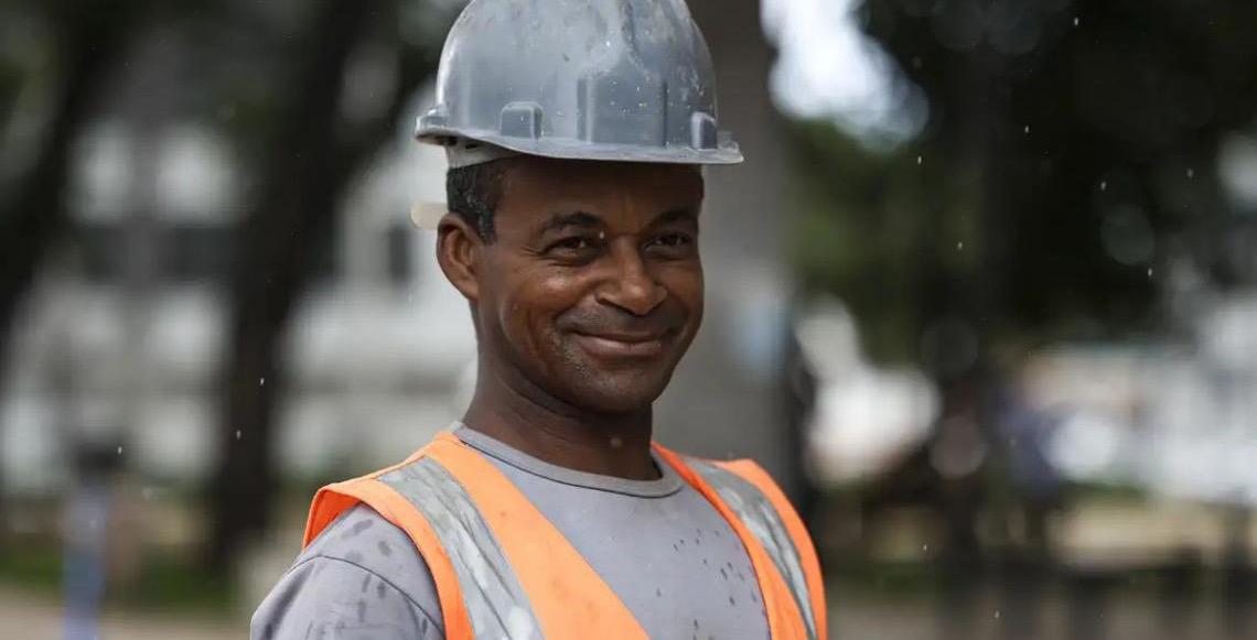 IR zero para quem ganha até R$ 5 mil vale nos salários pagos este mês