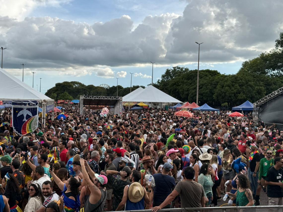 Carnaval de Brasília movimenta mais de R$ 100 milhões e firma posição como rota da folia no país