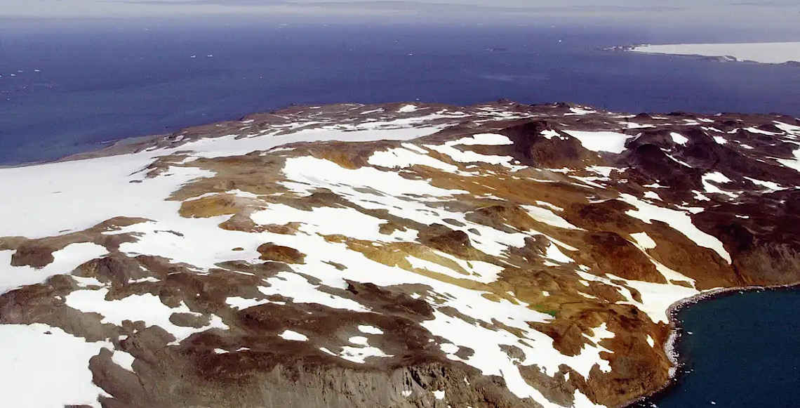 Oceanos absorveram em 2025 calor de 12 bombas de Hiroshima por segundo
