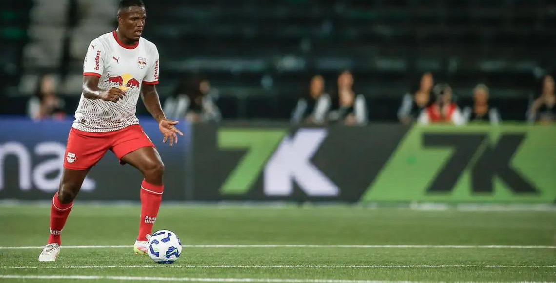 Ministérios das Mulheres e do Esporte repudiam ato de machismo contra árbitra no Brasileirão