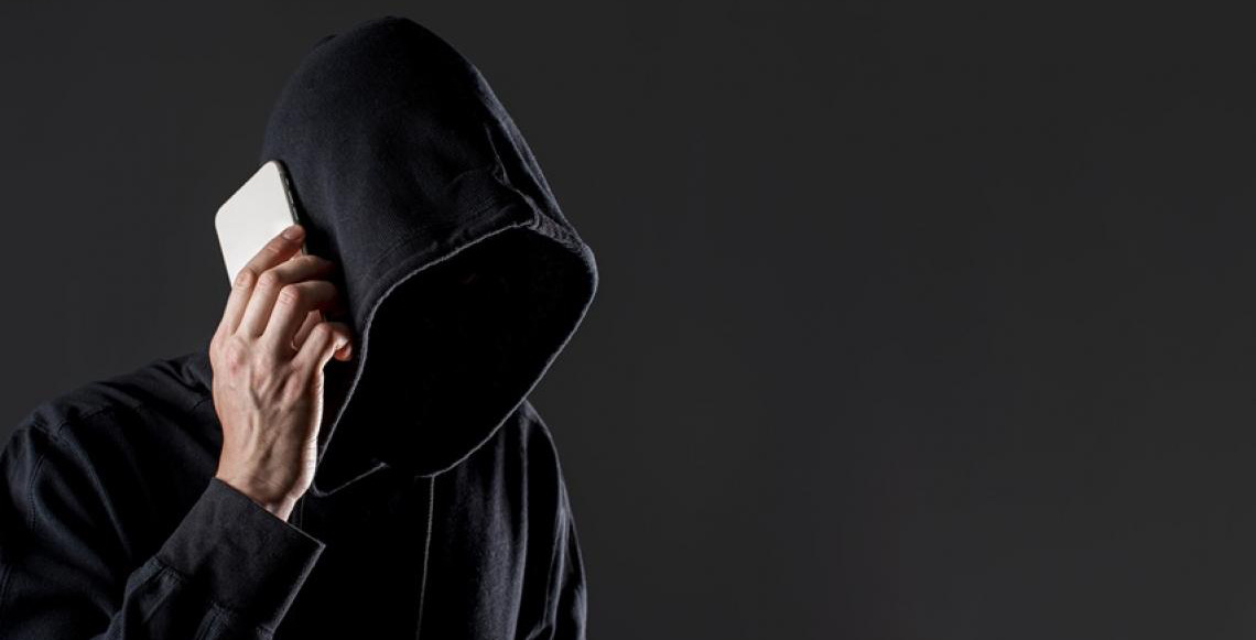 Celular furtado no Carnaval pode virar porta de entrada para golpes e fraudes digitais