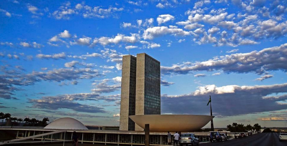 Entenda em 19 pontos o que muda com o PL Antifacção aprovado no Congresso