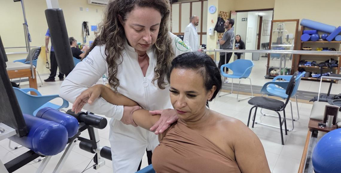 Dores causadas por trabalho repetitivo batem recorde no DF e acendem alerta para prevenção