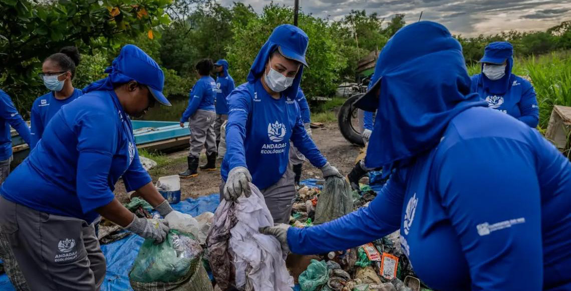Comunidade transforma cenário ambiental da Baía de Guanabara