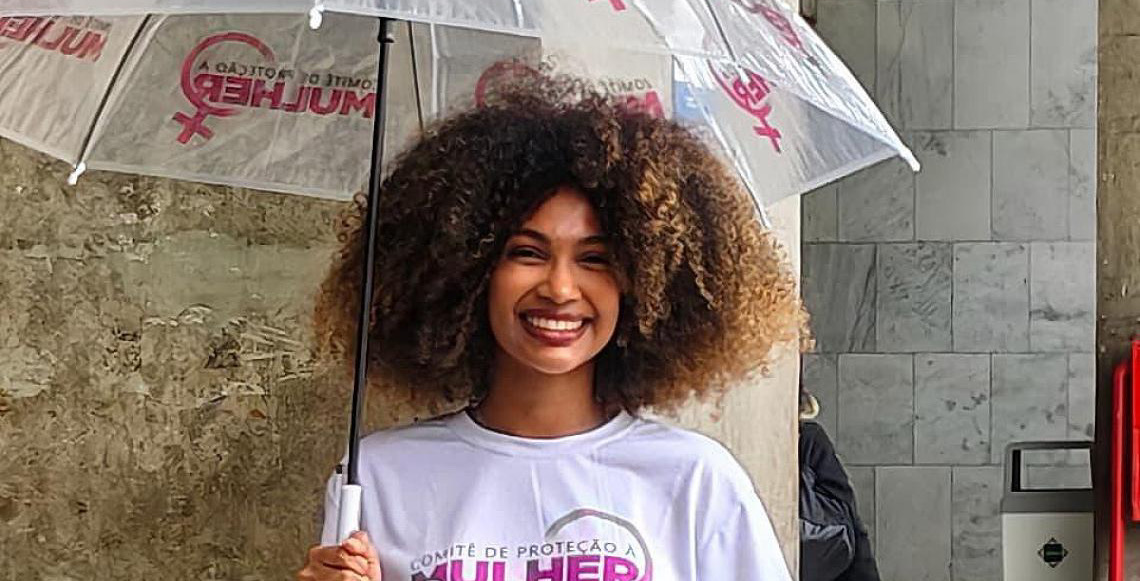 ‘Tecidas de Histórias’ leva protagonismo feminino à Câmara Legislativa do DF