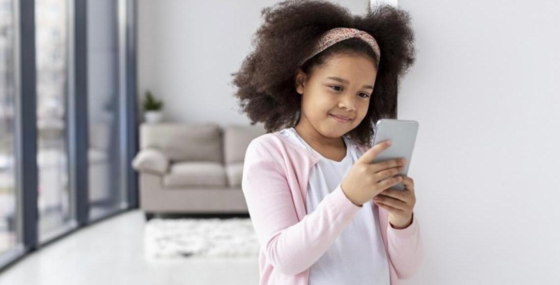 Aplicativo de troca de mensagens Whatsapp anuncia controle parental para contas de menores de 13 anos