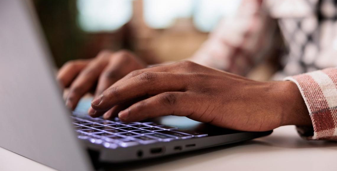 Parceria do Brasil com Unesco prevê implementação do Disque Racismo 138