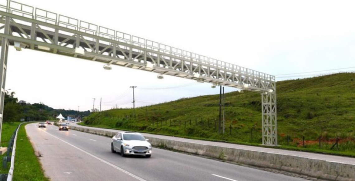 Não caia nessa: Free Flow não foi cancelado, multas continuam e sistema segue firme no Brasil