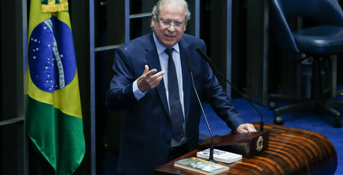 O Supremo Tribunal Federal precisa de reformas, pois o rei está nu, diz José Dirceu