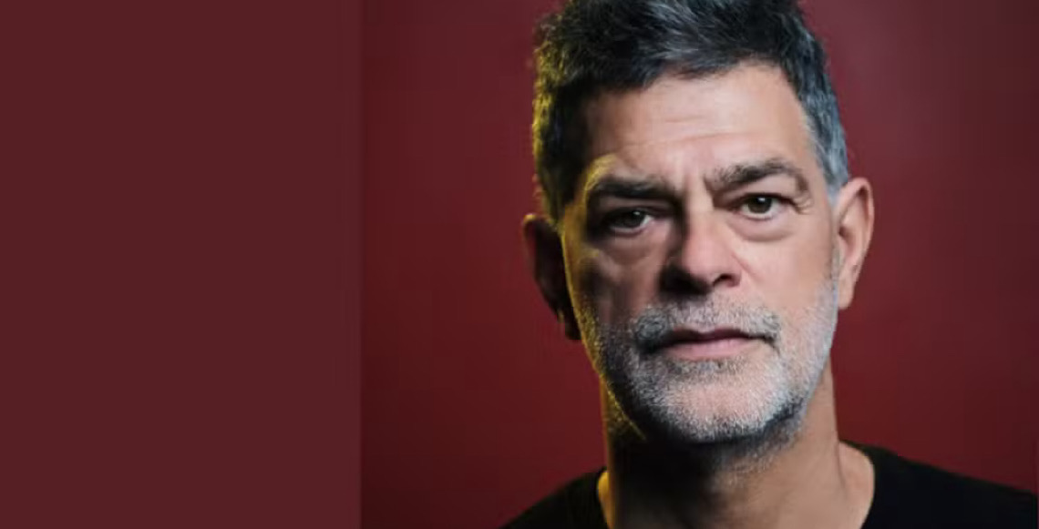 Eduardo Moscovis diz que homens devem atuar mais contra o machismo