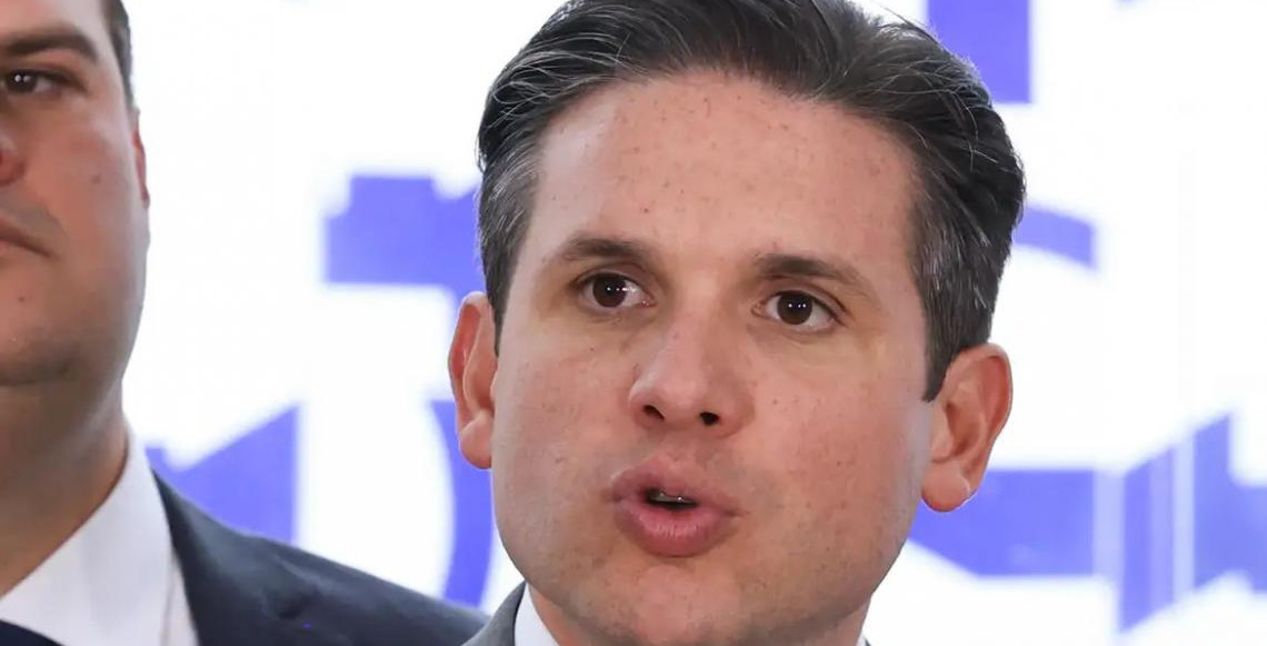 Presidente da Câmara dos Deputados, Hugo Motta diz que fim da escala 6x1 será debatida por meio de PEC