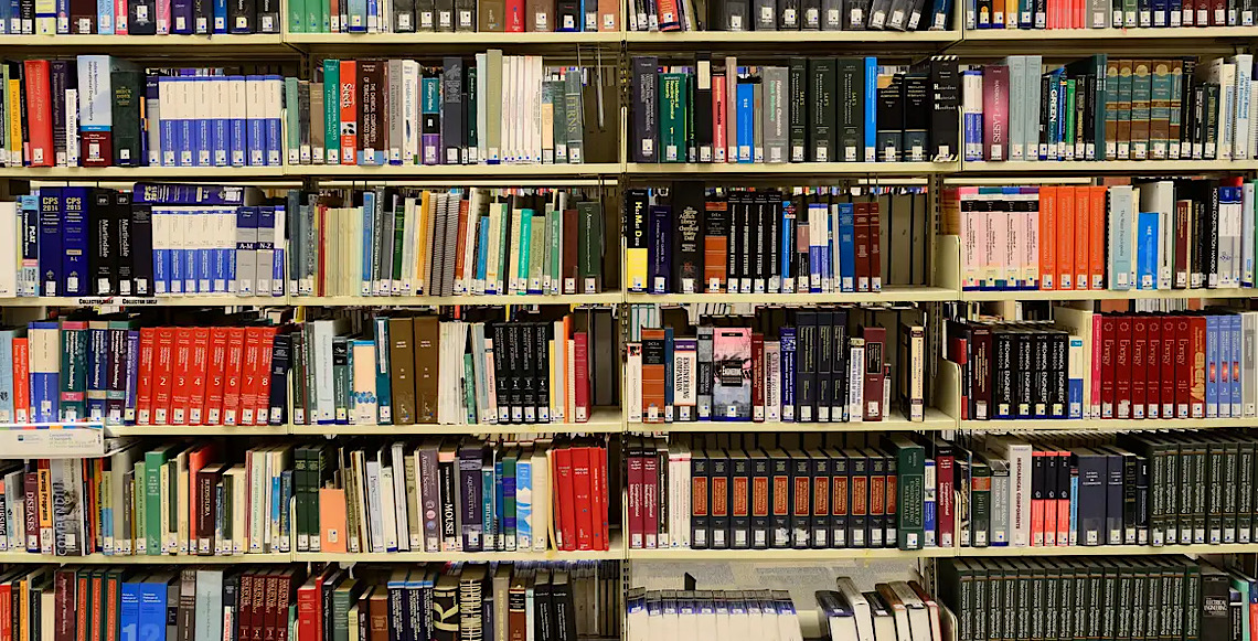 MEC Livros e outras plataformas são opções para acessar obras obrigatórias de vestibulares