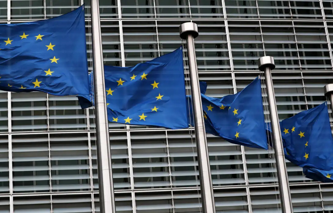 Viajantes agora passam por novo controle digital ao entrar na União Europeia