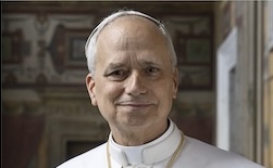 Mundo precisa de uma mensagem de paz, diz papa após novo ataque de Trump