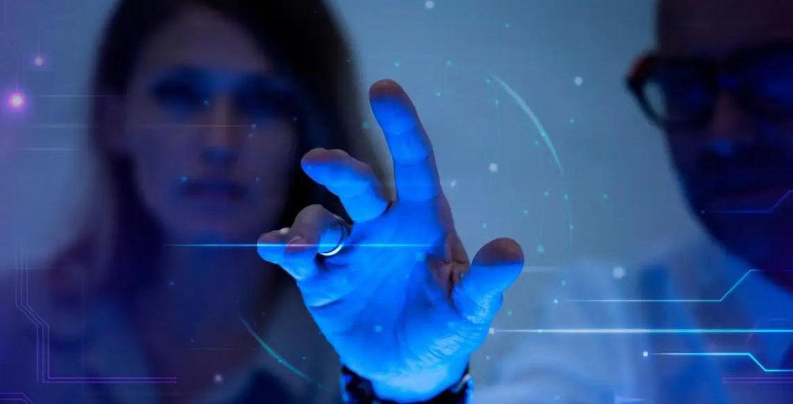 Inteligência Artificial acelera desinformação e ameaça democracias, alerta pesquisa