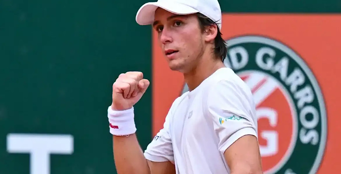 Com virada de 2 a 1 na final, brasileiro Léo Storck leva Roland Garros Junior no masculino 