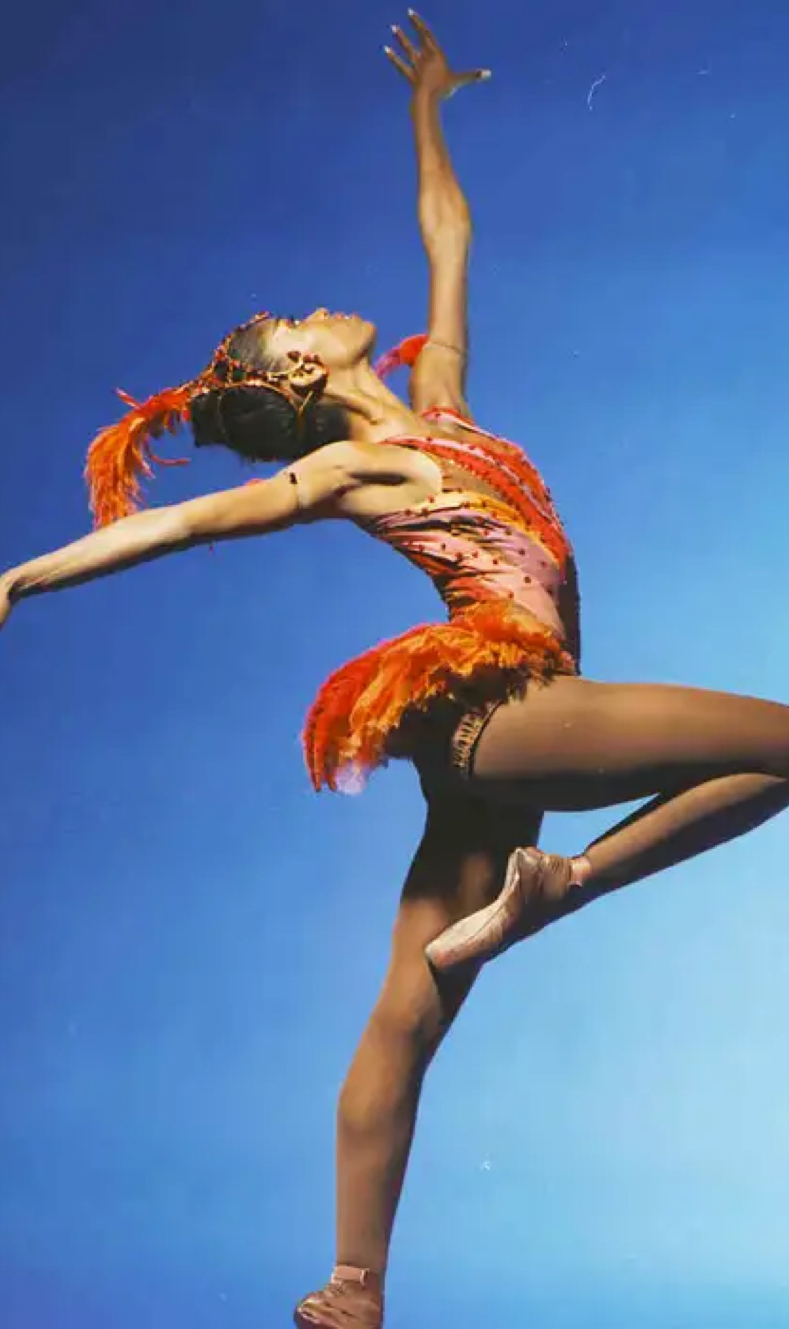 Bailarina brasileira Bethania Nascimento é homenageada em Nova York