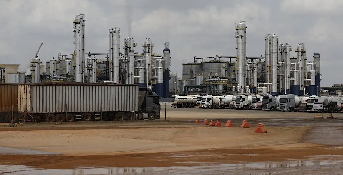 Conferência na cidade de Santa Marta, na Colômbia discute menor uso de combustíveis fósseis 