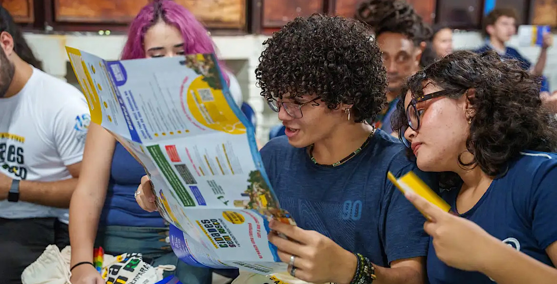 Campanha em escolas do Distrito Federal alerta para prevenção de desastre climático 