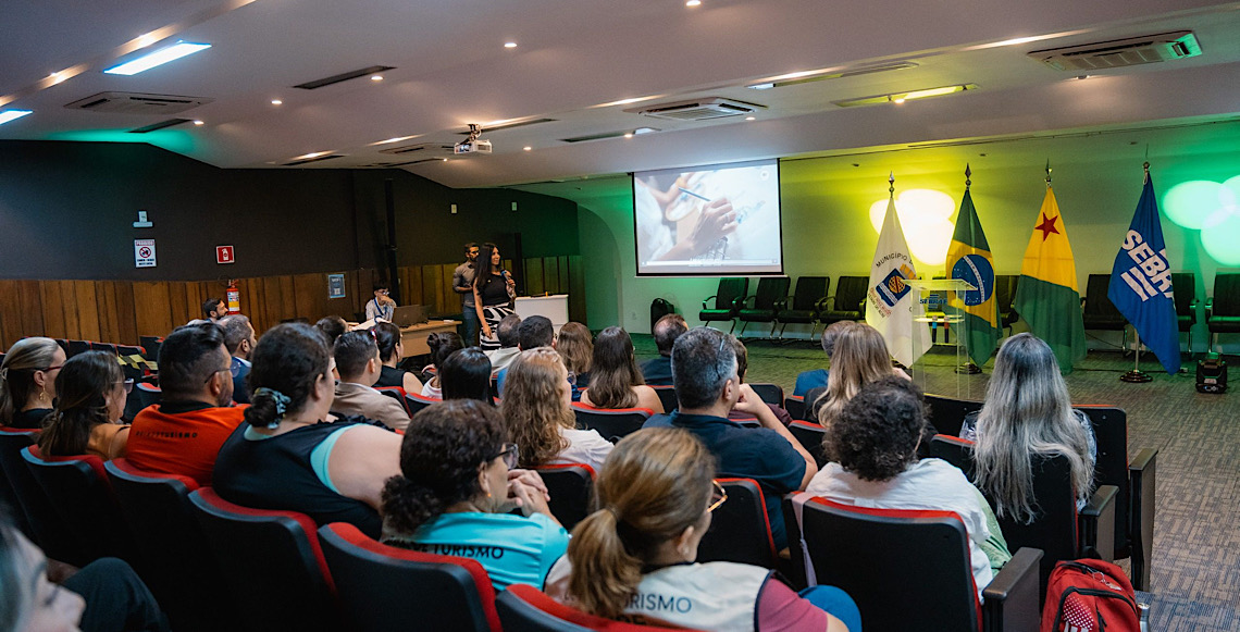 Em encontro, Embratur leva Plano Brasis para ampliar turismo internacional no Acre