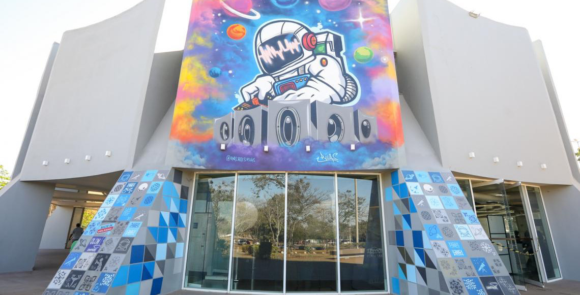 Livro criado por crianças será lançado em maio no Planetário de Brasília